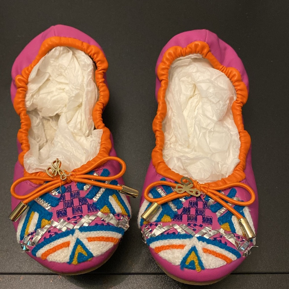 Sam Edelman Girls Felicia Ballet Embroidered Hot Pink Flats Size 13